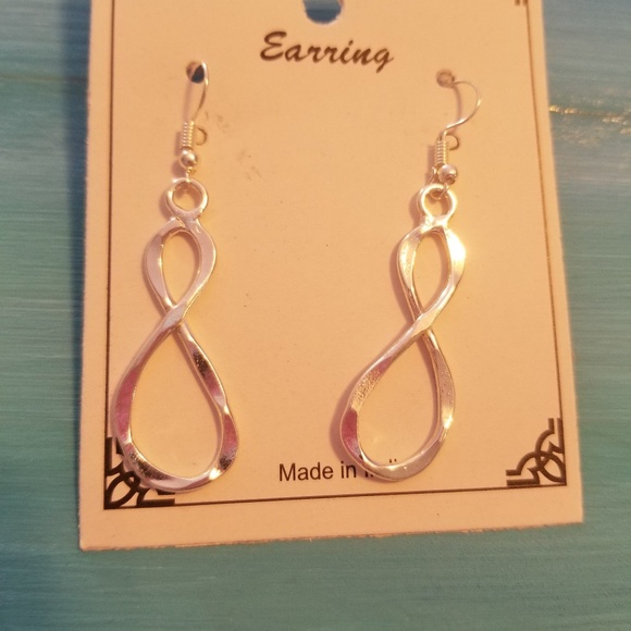 Handmade Boho Style pinkhouse Infinity Earrings - Picture 2 of 4